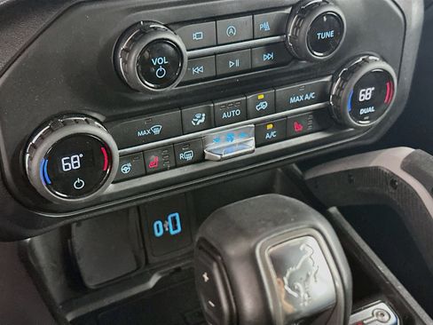 Used 2021 Ford Bronco First Edition AWD/4WD image 24