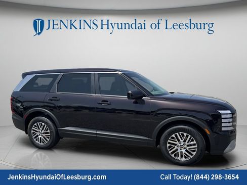 New 2026 Hyundai Palisade SE FWD image 2