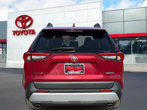 Used 2024 Toyota RAV4 Adventure image 5