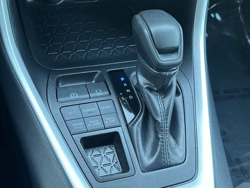 Certified 2025 Toyota RAV4 XLE image 23