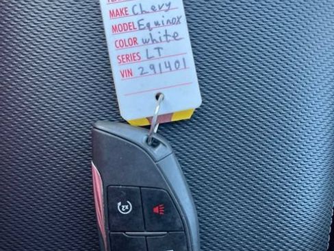 Used 2025 Chevrolet Equinox LT AWD/4WD image 48