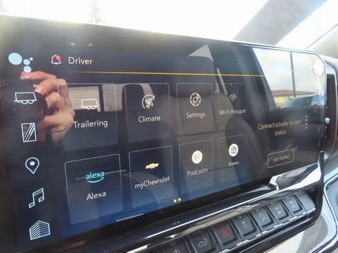 Certified 2025 Chevrolet Silverado 1500 ZR2 w/ Technology Package image 33