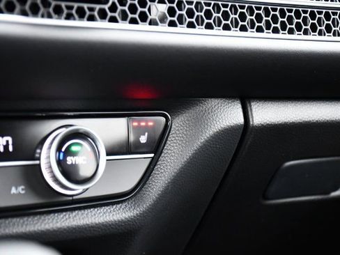 New 2026 Honda HR-V EX-L image 13