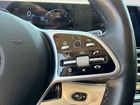 Used 2021 Mercedes-Benz GLE 350 4MATIC image 28