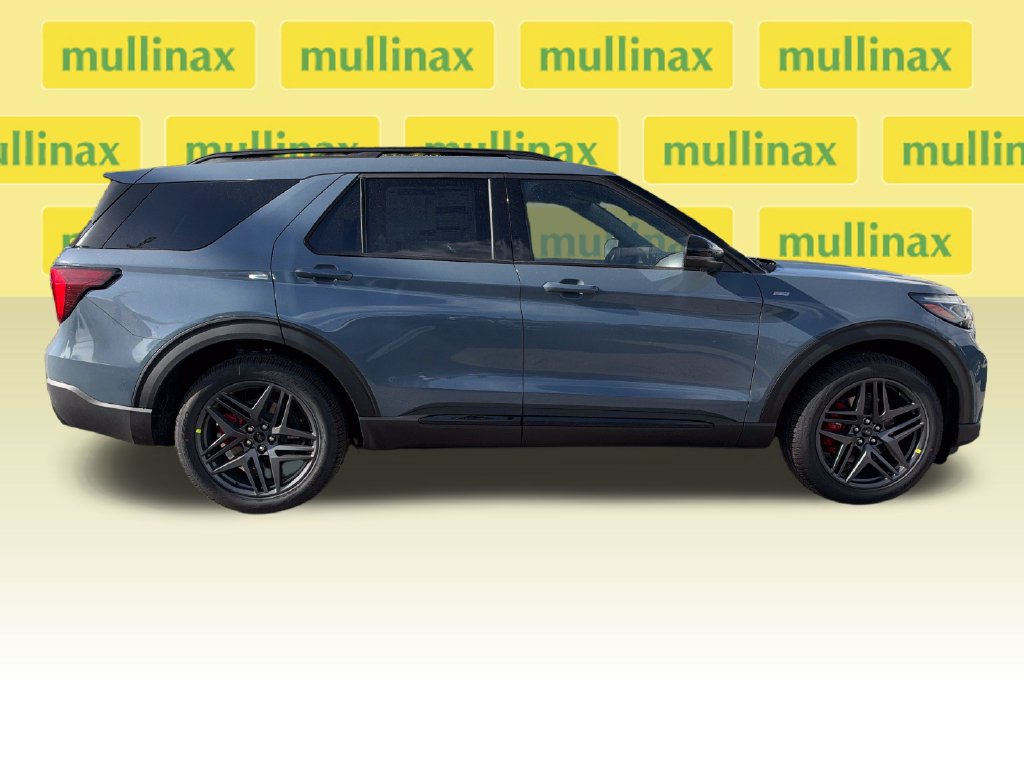 New 2027 Ford Explorer ST-Line w/ Premium Package RWD image 17