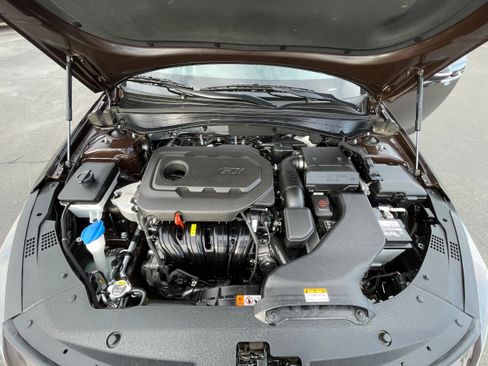 Used 2018 Kia Optima LX FWD image 28