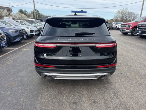 Used 2022 Lincoln Corsair AWD w/ Premium Package image 10