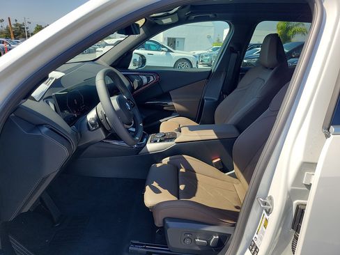 New 2026 BMW X3 xDrive30i w/ Premium Package AWD/4WD image 19