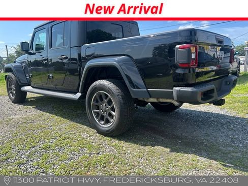 Used 2022 Jeep Gladiator Overland w/ Popular Equipment Package AWD/4WD image 3