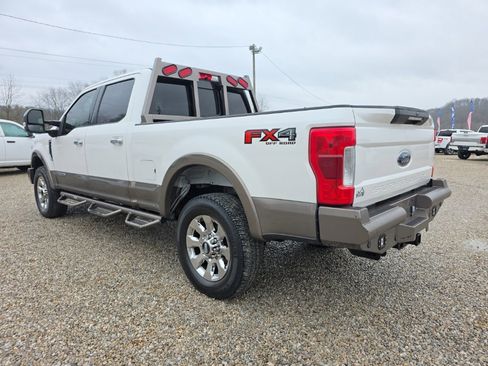 Used 2019 Ford F250 Lariat w/ Lariat Ultimate Package image 7