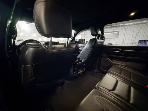 Used 2019 RAM 1500 Sport w/ Level 2 Equipment Group image 9