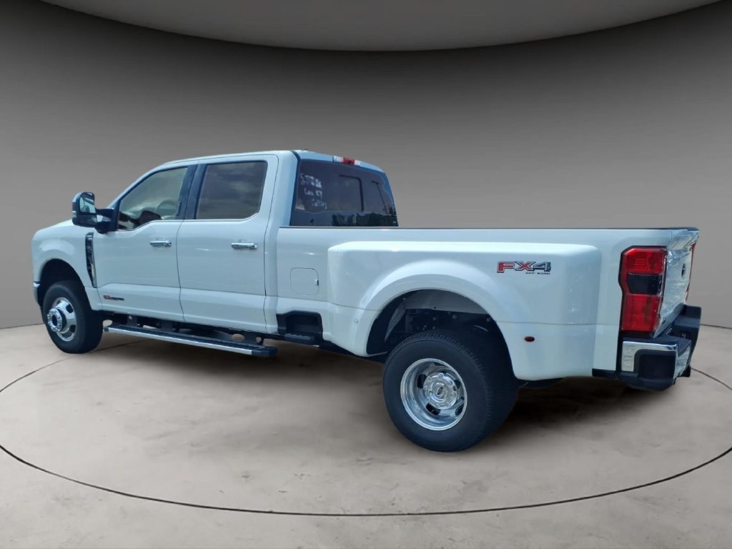 New 2026 Ford F350 Lariat w/ Lariat Premium Package AWD/4WD image 13