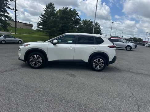 Certified 2023 Nissan Rogue SV AWD/4WD image 8