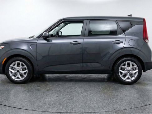 Used 2025 Kia Soul LX w/ LX Technology Package image 5