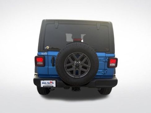 Used 2025 Jeep Wrangler Unlimited Sport AWD/4WD image 6