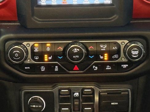 Used 2020 Jeep Gladiator Rubicon w/ LED Lighting Group image 21