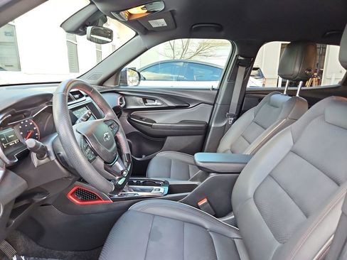 Used 2023 Chevrolet TrailBlazer RS image 23