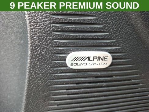 Used 2022 Dodge Challenger R/T Scat Pack RWD image 11
