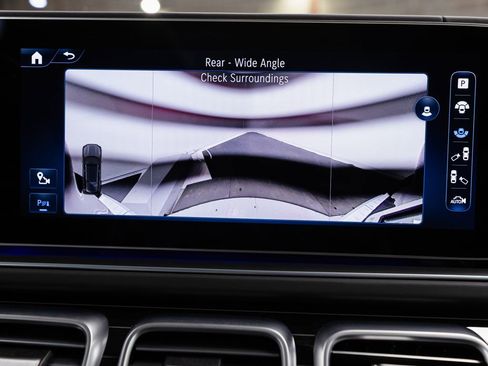 Certified 2024 Mercedes-Benz Maybach GLS 600 4MATIC image 19