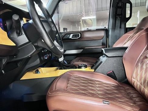 Used 2022 Ford Bronco Outer Banks image 11