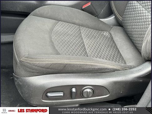 Used 2019 GMC Terrain SLE w/ Driver Convenience Package image 19