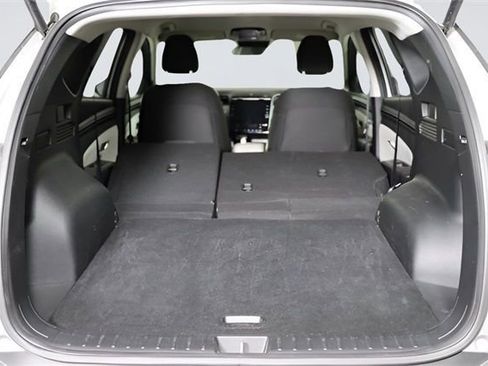 Used 2024 Hyundai Tucson SEL FWD image 36