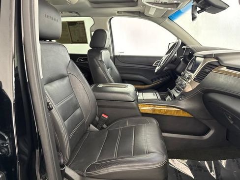 Used 2017 GMC Yukon Denali w/ Open Road Package AWD/4WD image 22