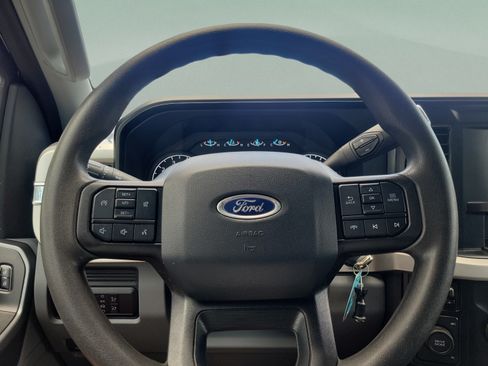 Certified 2025 Ford F250 XLT AWD/4WD image 20