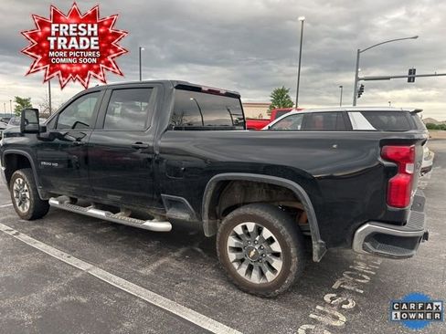 Used 2023 Chevrolet Silverado 2500 LT w/ Convenience Package AWD/4WD image 5