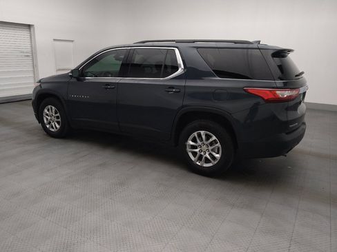 Used 2020 Chevrolet Traverse LT FWD image 3