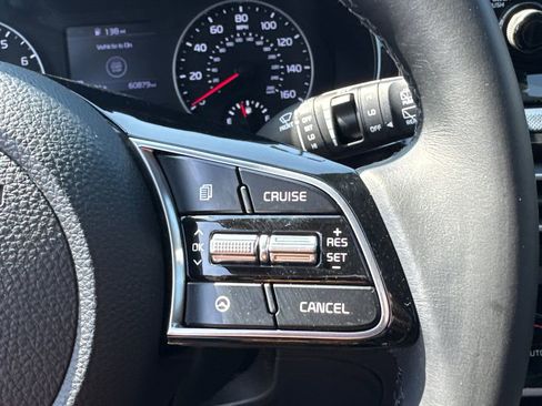 Used 2023 Kia Seltos S image 27