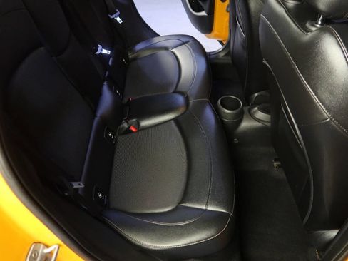 Used 2015 MINI Cooper S image 15