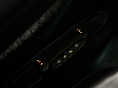 Used 2002 Porsche 911 Turbo image 25