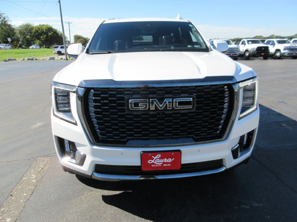 Certified 2024 GMC Yukon Denali Ultimate AWD/4WD image 13
