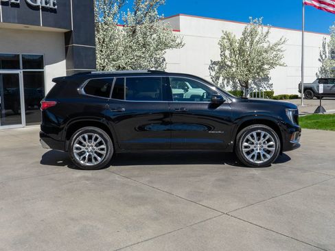 New 2026 GMC Acadia Denali w/ Super Cruise Package AWD/4WD image 8