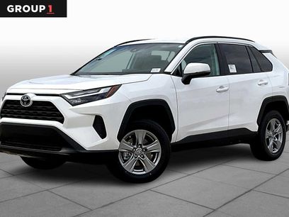 New 2025 Toyota RAV4 XLE