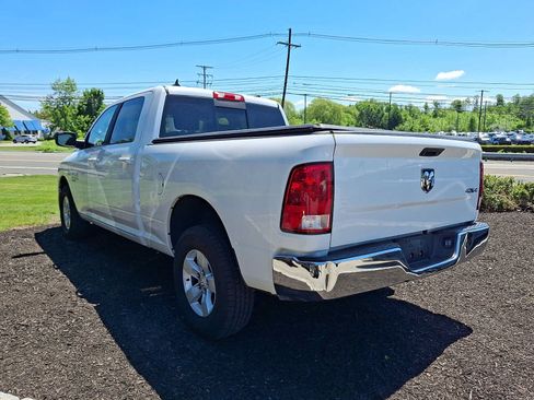 Used 2019 RAM 1500 Classic SLT w/ Luxury Group AWD/4WD image 4