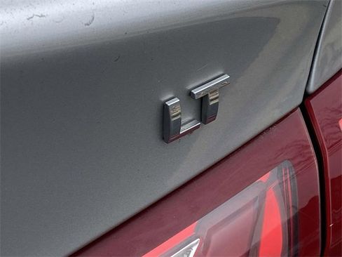 Used 2020 Chevrolet Malibu LT image 7