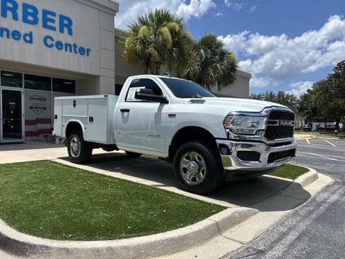 Used 2022 RAM 2500 Tradesman AWD/4WD image 2