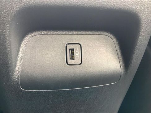 Used 2024 Nissan Sentra SV FWD image 30