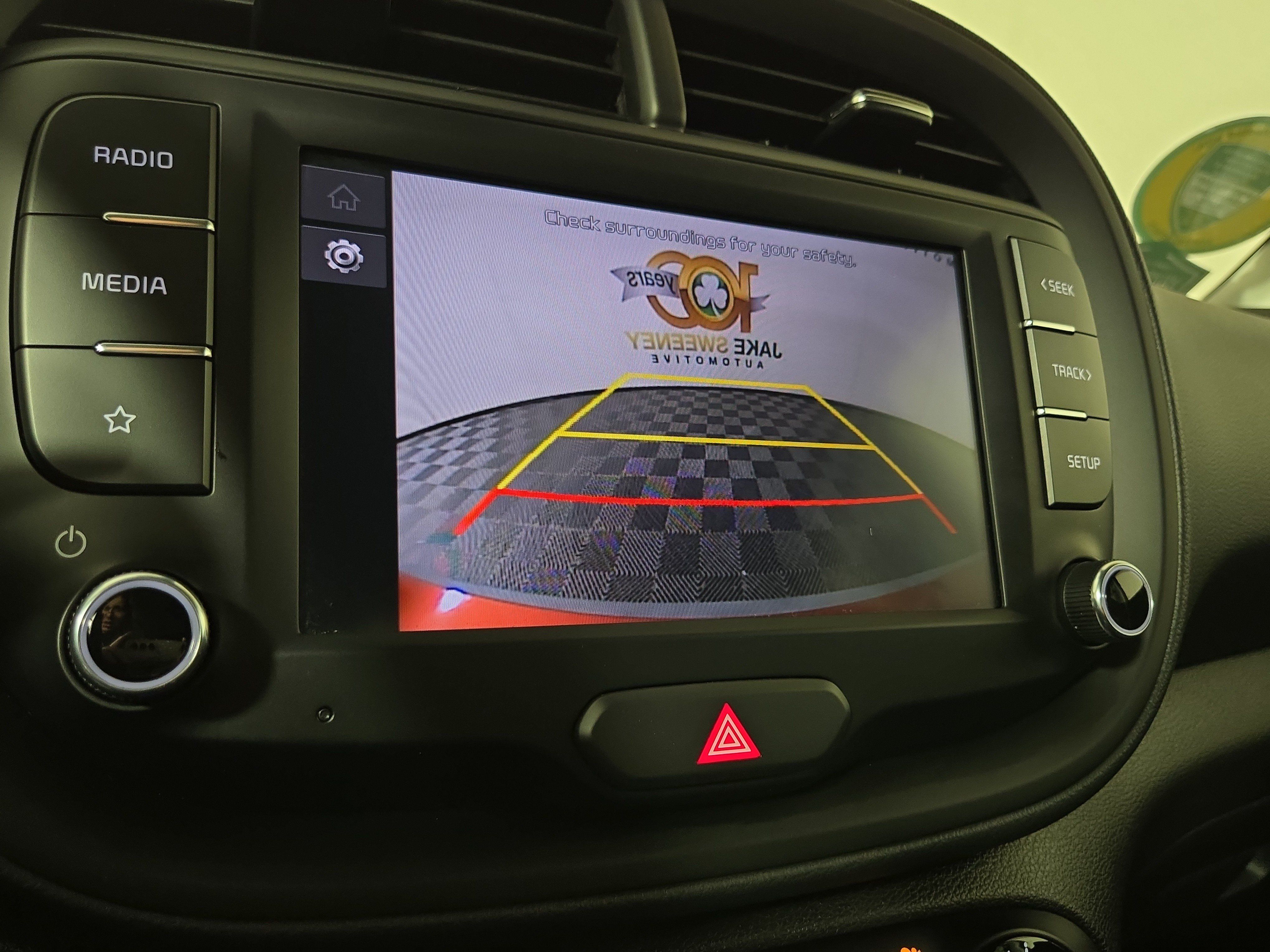 Used 2024 Kia Soul LX w/ Option Group 015 FWD image 21