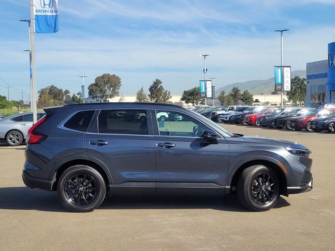 Certified 2025 Honda CR-V Sport-L image 4
