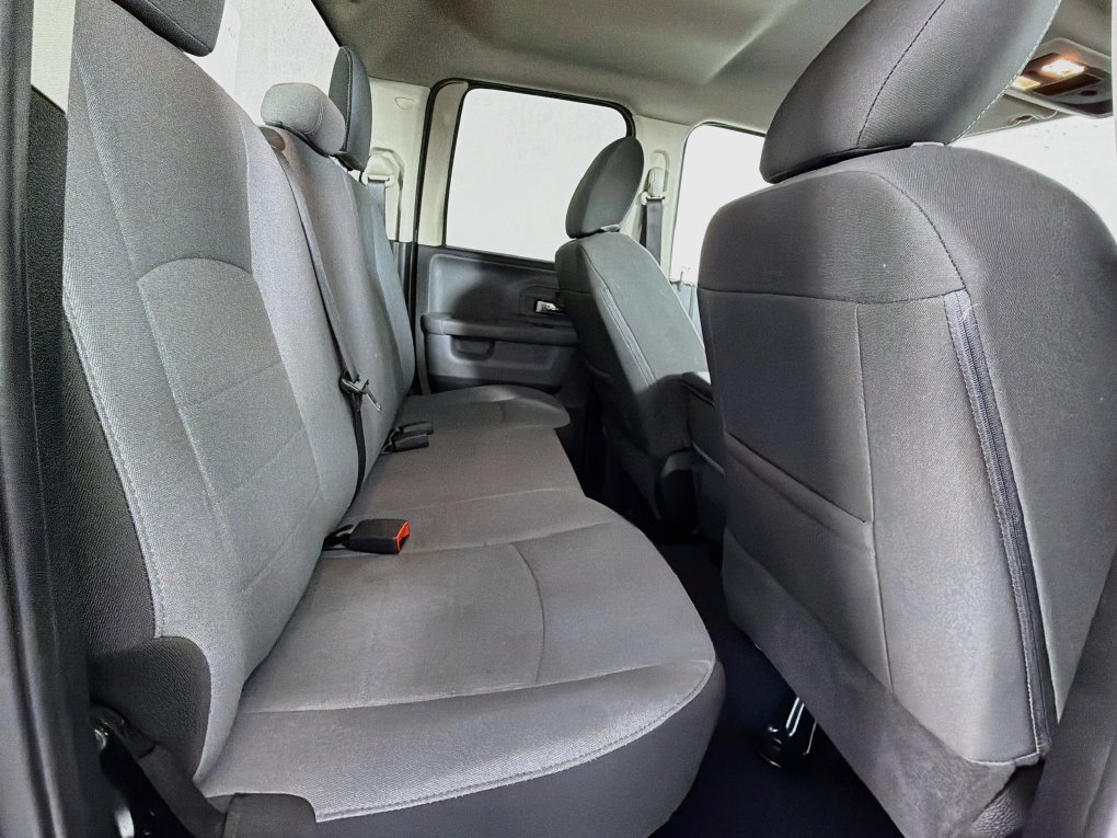 Used 2024 RAM 1500 Classic SLT AWD/4WD image 27