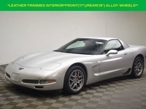 Used 2002 Chevrolet Corvette Z06 w/ Memory Pkg RWD image 3