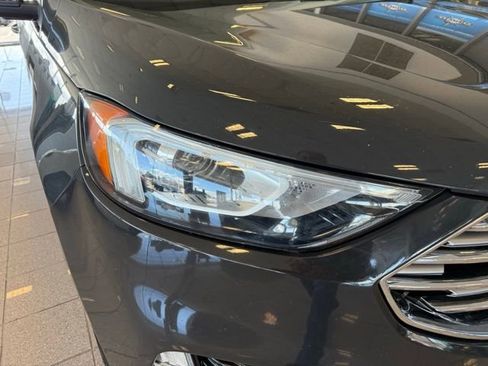 Used 2021 Ford Edge SEL image 9