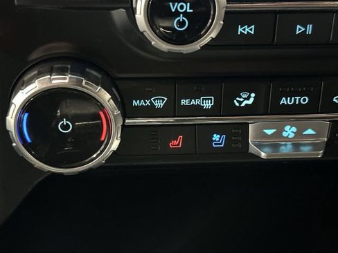 Certified 2023 Ford F150 Lariat AWD/4WD image 34