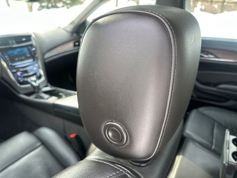 Used 2018 Cadillac CTS Luxury image 24