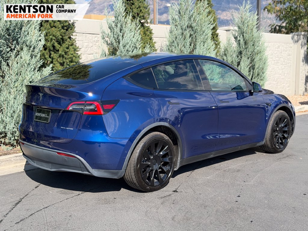 Used 2021 Tesla Model Y Long Range AWD/4WD image 8
