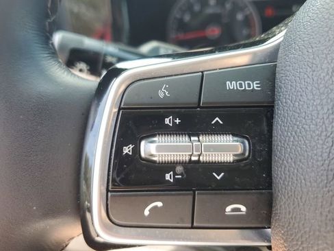 Certified 2023 Kia Sorento S image 26