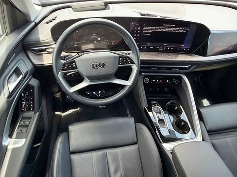 Used 2025 Audi Q5 Prestige AWD/4WD image 16
